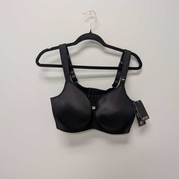 Penningtons Black Bra with Full Coverage Molded Cups and Adjustable Straps - Picture 1 of 4